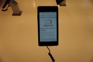 Canonical: completato il porting di Ubuntu Touch sul Fairphone 2! | MWC 2017