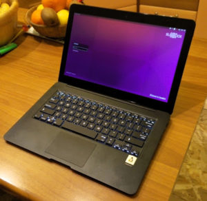 Slimbook Katana, ultrabook con Linux preinstallato - recensione